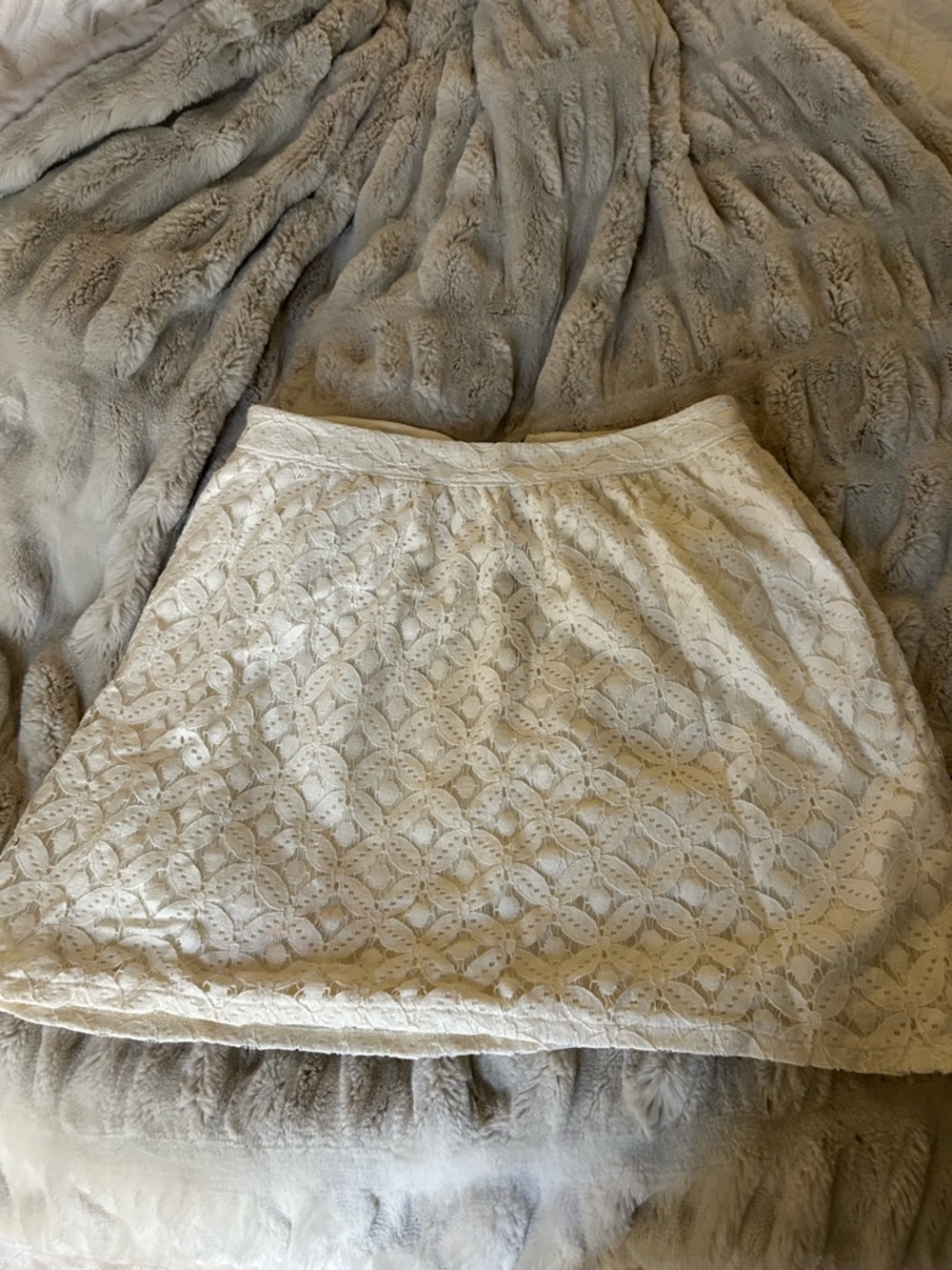 Anthropologie Pins and Needles lace mini skirt 6 - Picture 2 of 6